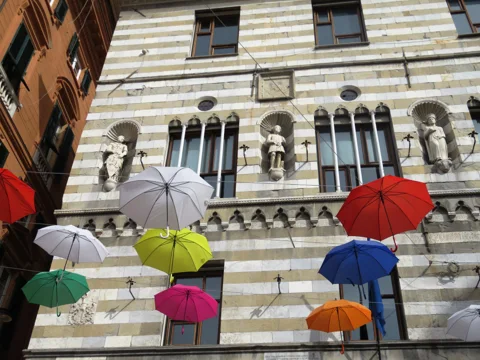 Нескучная авторская экскурсия по историческому центру Генуи