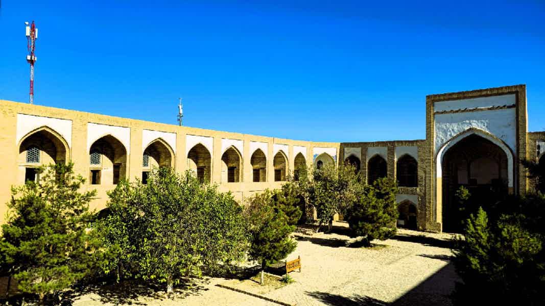 Бухара: Город минаретов и медресе - фото 3