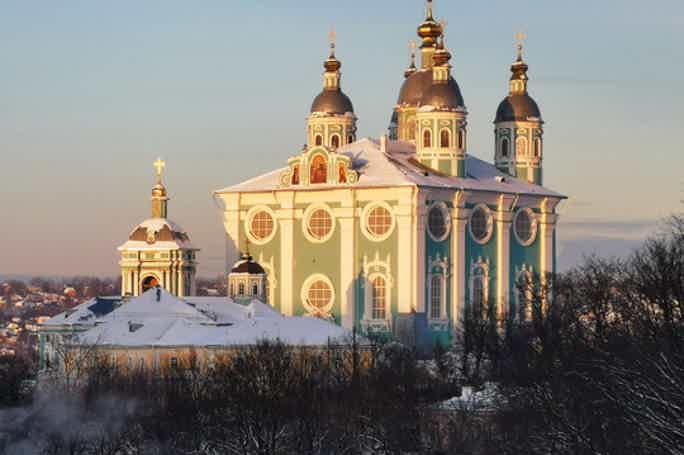 «Золотые купола над Днепром» — храмы XII века и Успенский собор