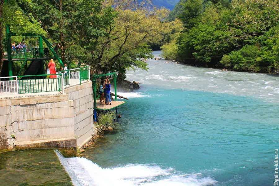 «От Гагры до озера Рица» — индивидуальная экскурсия в Абхазию на 1 день  - фото 8