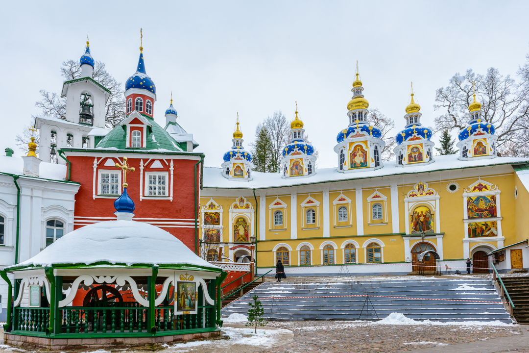 Индивидуальная экскурсия в Псково-Печерский монастырь — фото 5