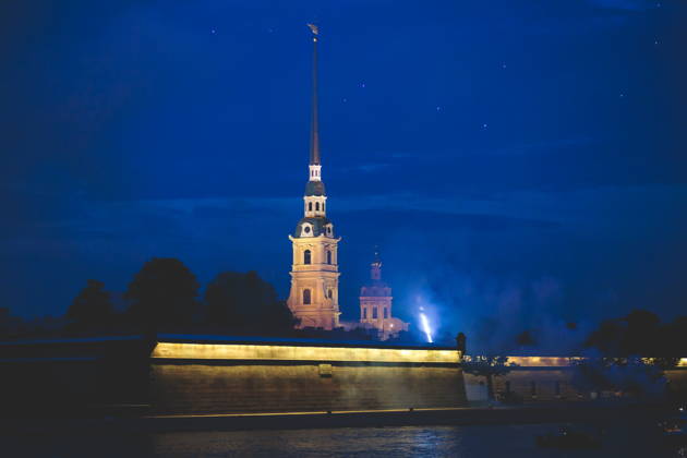 «Тайны ночного Петербурга»: авторская обзорная + Петропавловская крепость
