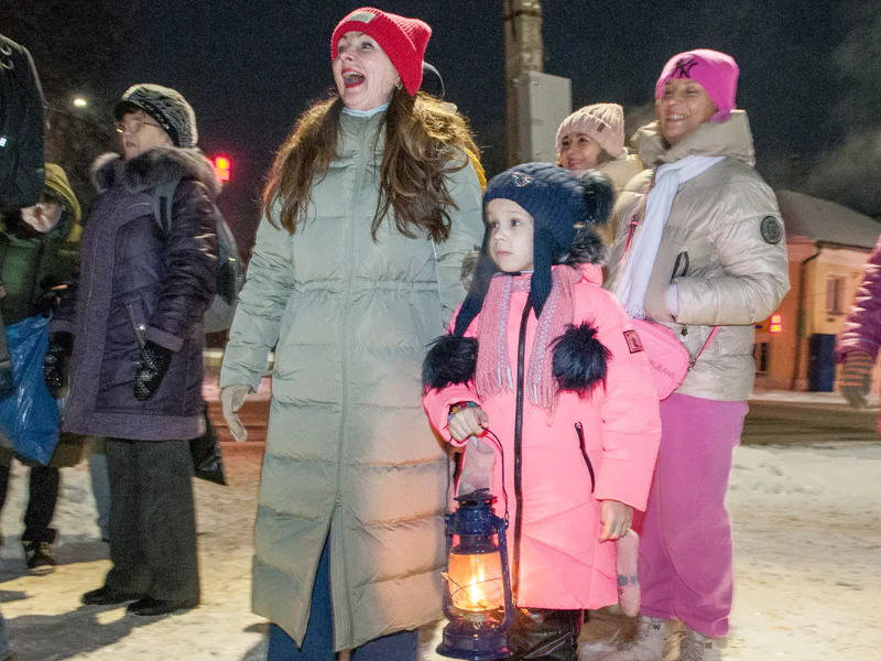 Волшебные огни старого города: индивидуальная прогулка с гидом-фонарщиком — фото 7, Кострома | Покатаем
