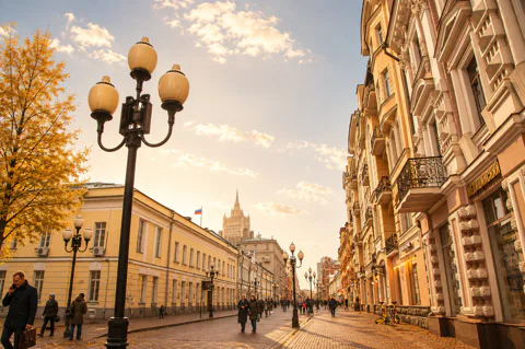 Арбат. Истории старой Москвы — квест в мессенджере (без гида)