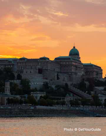 Admire the city’s iconic landmarks