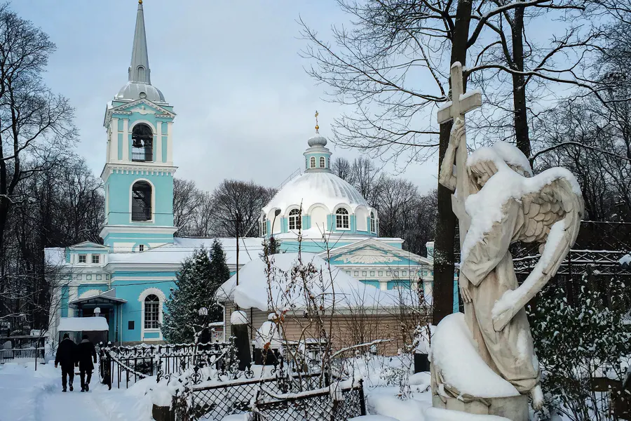 Смоленское кладбище: история старинного некрополя — фото 1