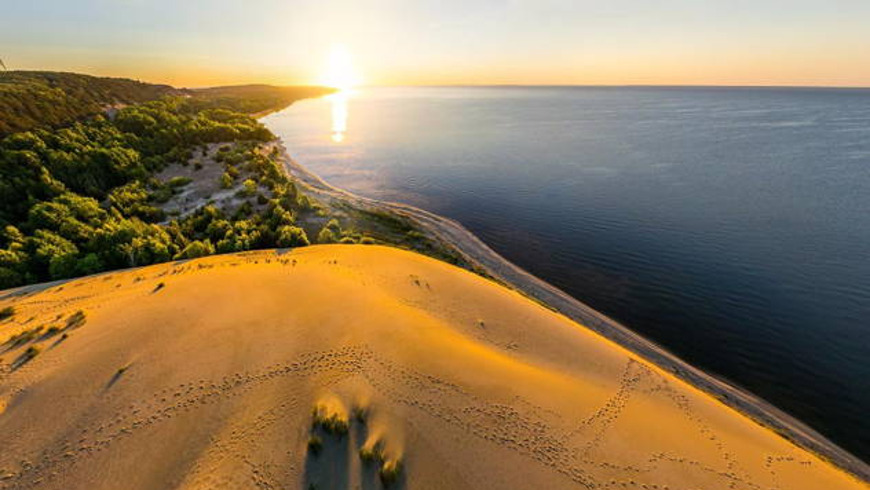 Куршская коса — дорога в дюны: танцующий лес и панорама Балтийского моря