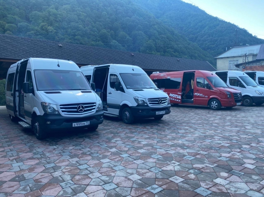 Автобусный тур в Абхазию по Золотому Кольцу из Адлера
