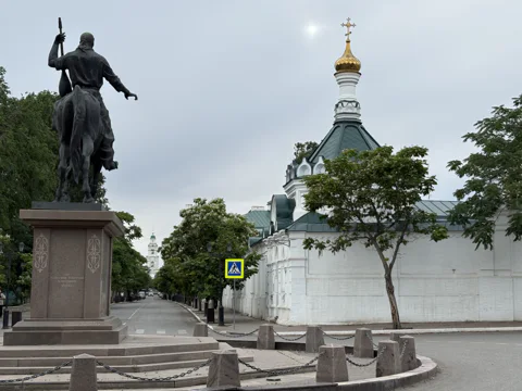 От стен Кремля до «перекрёстка культур»: Белый город с гидом-историком