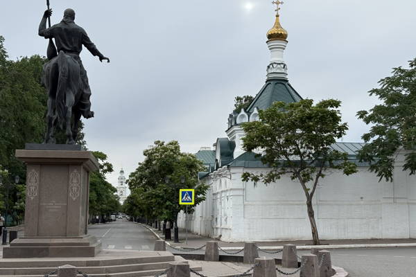 От стен Кремля до «перекрёстка культур»: Белый город с гидом-историком