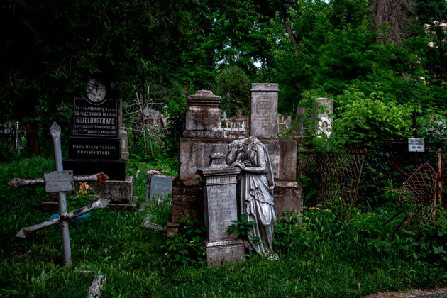 Археология памяти - Всесвятское кладбище в Краснодаре