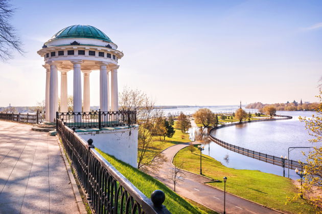 Утро на Волге - экскурсия по набережной Ярославля в мини-группе