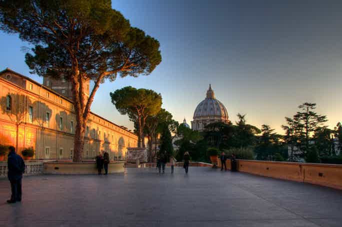 Treasures of Vatican Museums & Sistine Chapel 