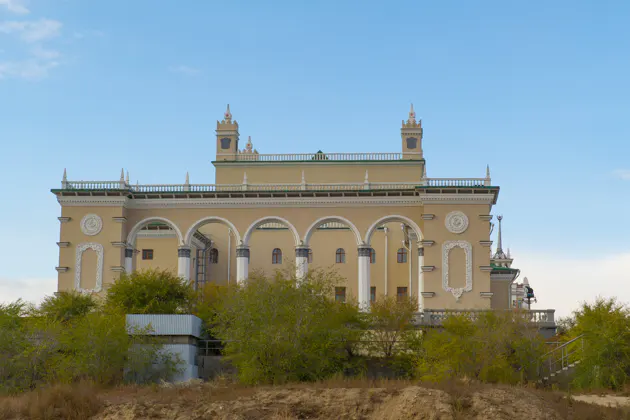 Милан-Удэ: экскурсия в оперный театр — фото 3