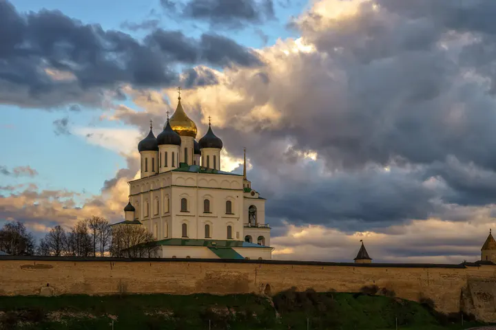 Псково-Печерский монастырь