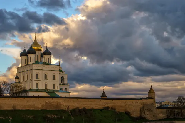 Краткий справочник Пскова за 2 дня из Санкт-Петербурга