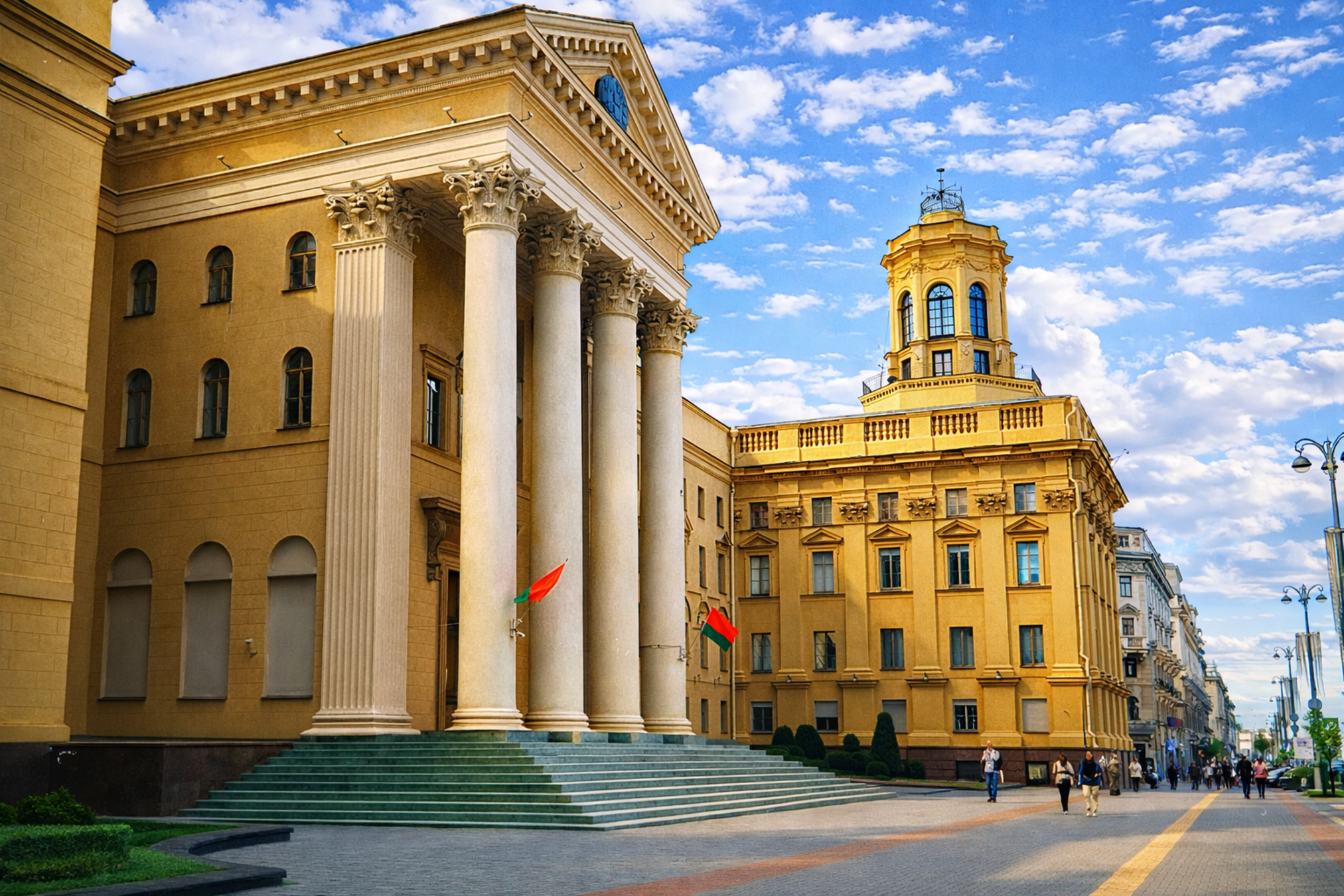 Пешеходная экскурсия по Минску в мини-группе — фото 4