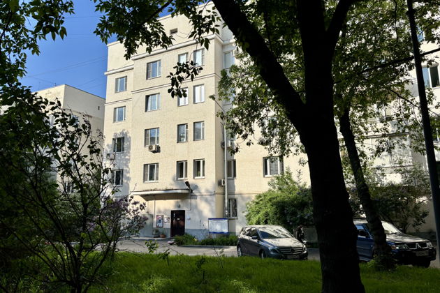 «Мы новый мир построим»: авангард от Савеловской до Новослободской