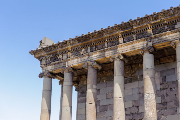 Виды 4 дня в Армении: Гарни, Татев, Карахундж, Звартноц, Эчмиадзин