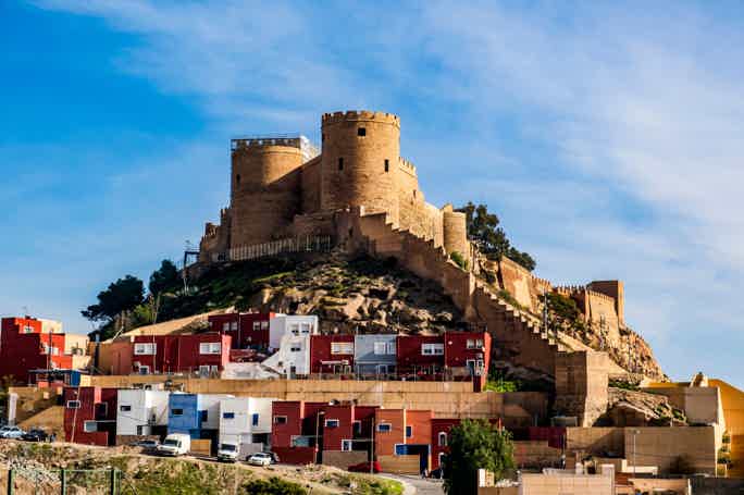 Алькасаба де Альмерия — древняя крепость Андалусии