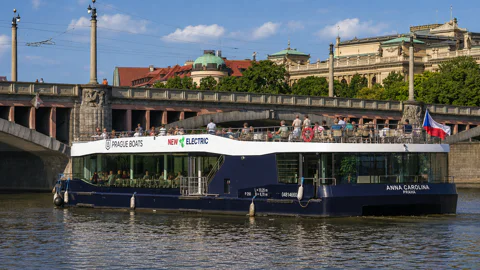 Anna Carolina Boat