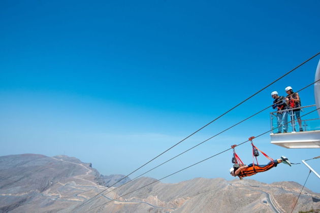 Главное изображение экскурсии - Полет над горными вершинами — ZipLine в Рас-Аль-Хайме