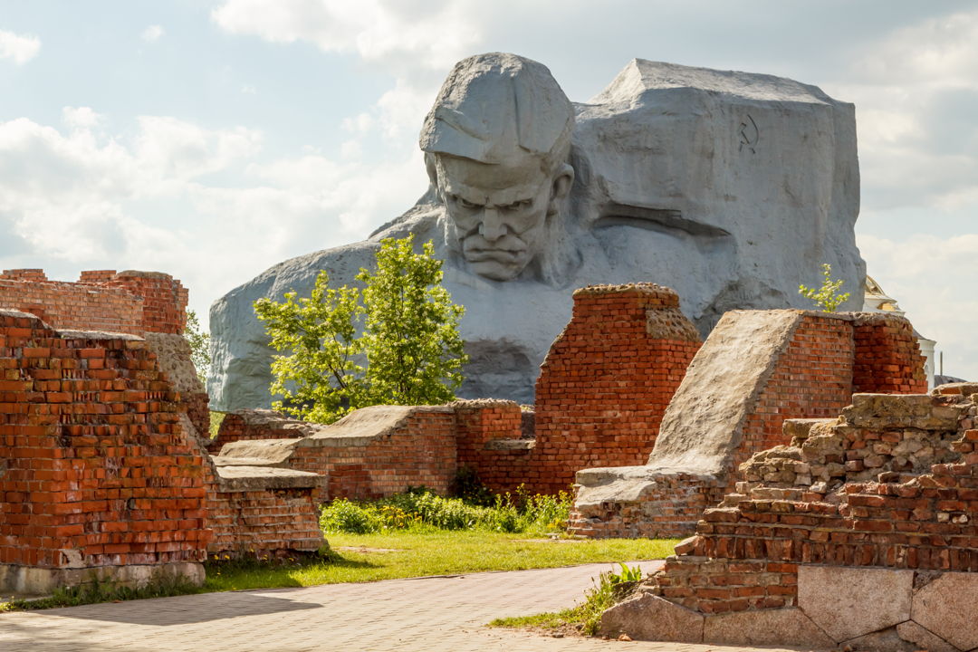 Экскурсия в Брестскую крепость в сборной группе — фото 7