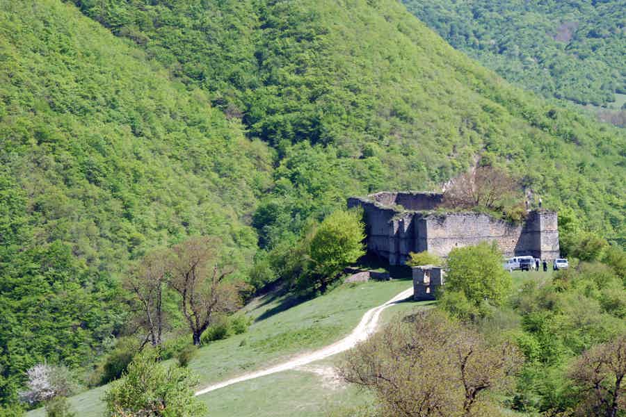 Загадочные красоты Дагестана: Хучнинский водопад и экраноплан «Лунь» - фото 3