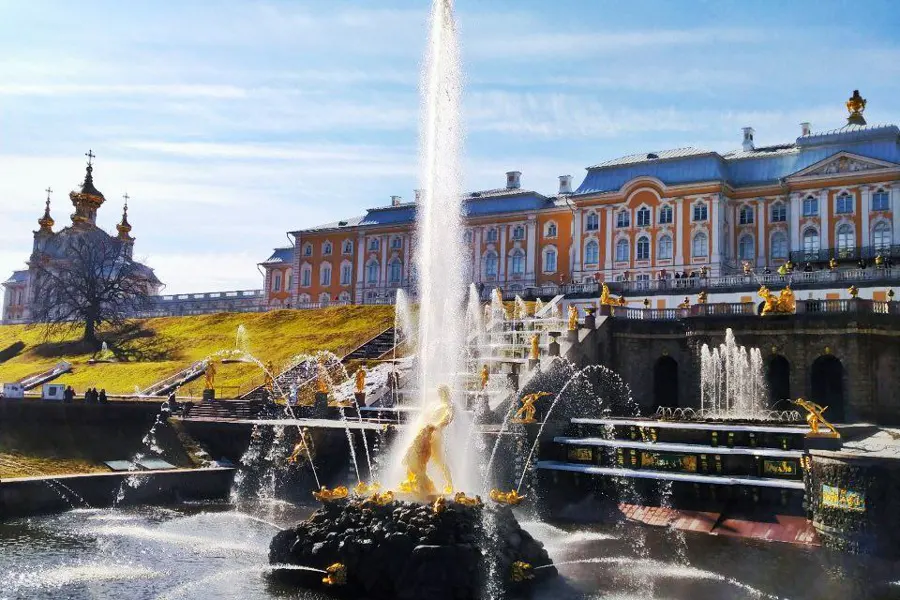 Петергоф-феерия брызг по задумке Петра. Обзорная экскурсия по Нижнему парку. — фото 1