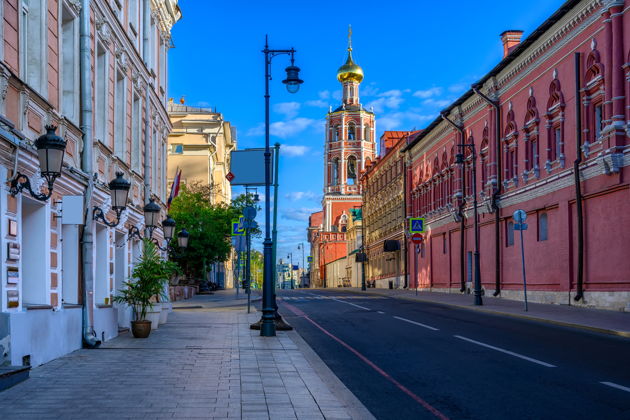 Париж на Москве-реке: пешеходная экскурсия по Кузнецкому мосту