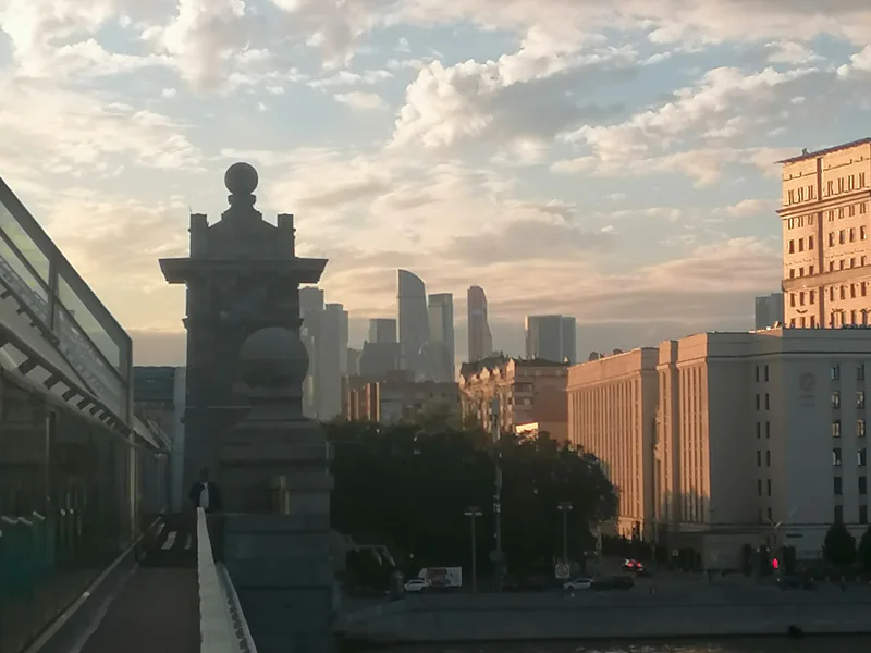 Каменный, Чугунный и Патриарший - прогулка около Кремля. — фото 7, Москва | Покатаем