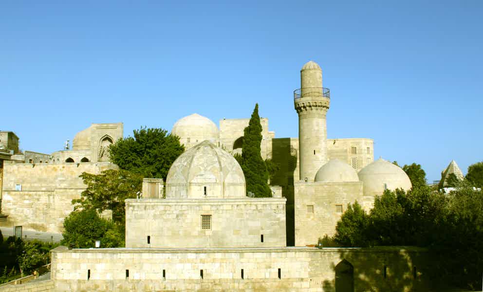 Очарование древнего мира — прогулка по сердцу Баку - фото 6