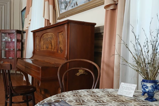 Чаепитие в усадьбе Хомякова: традиции русской чайной культуры