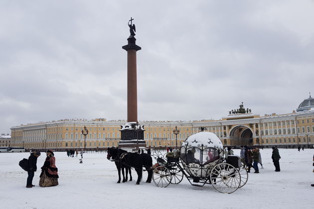 Виды Новогодняя сказка Петербурга: тайны балов, блеск елок и городские забавы