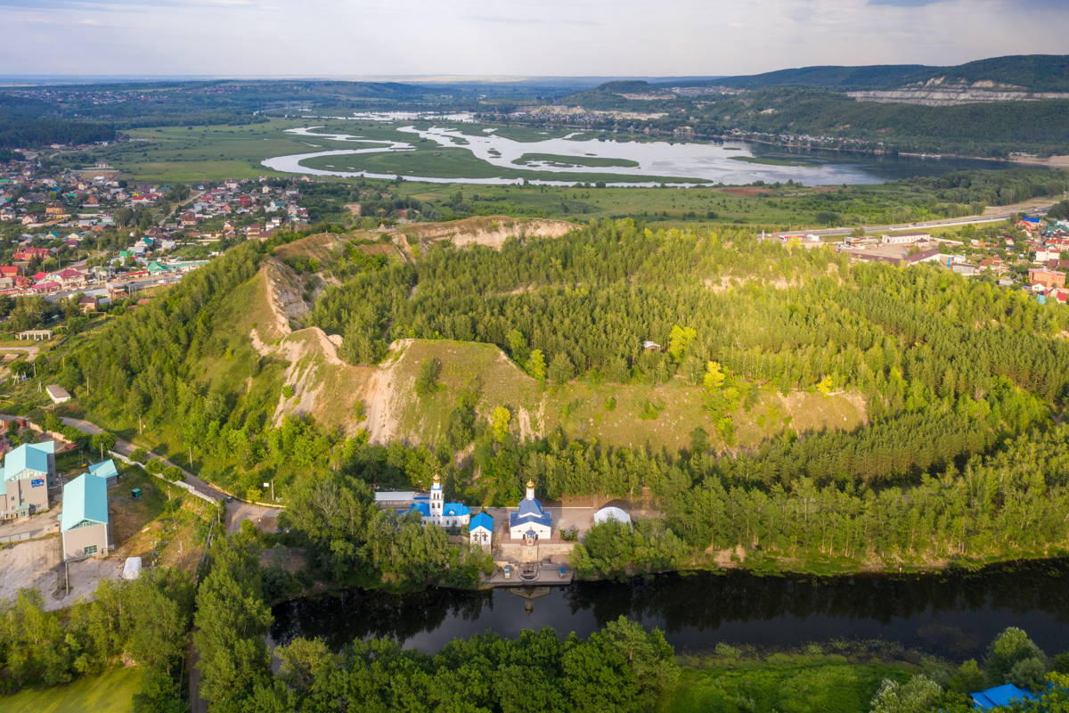 Театральная площадь