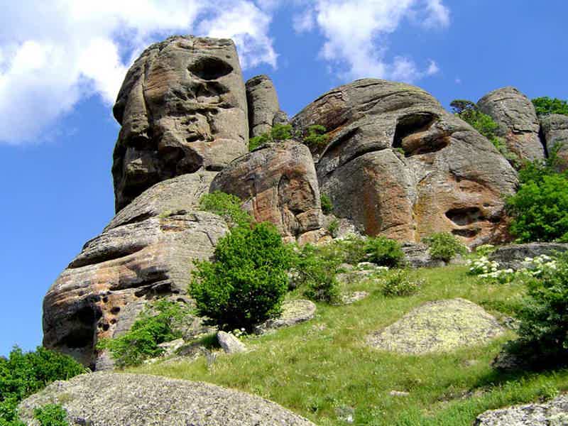 Каменные идолы горы Демерджи - фото 2