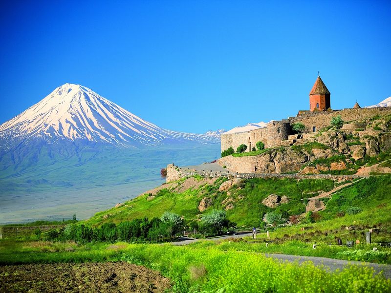 Экскурсии в Хор Вирап из Еревана: цены от $25