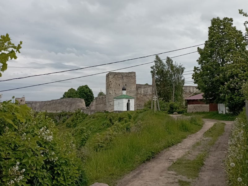 Обзорная экскурсия по Старому Изборску - экскурсия в Изборск, Россия