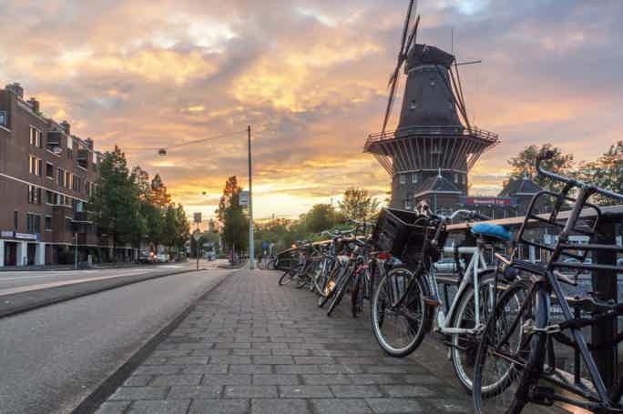 Exclusive cycling tour in Amsterdam
