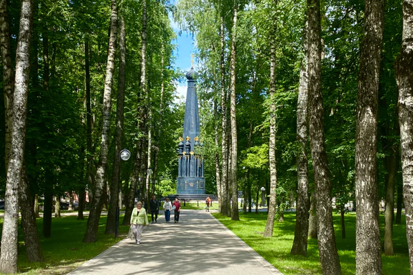 Пешеходная прогулка по центру Смоленска: душевно и легко! — фото 5, Смоленск | Покатаем