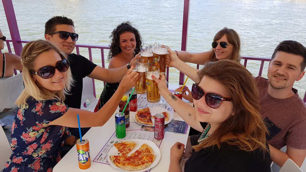 Круиз по Дунаю с пиццей и пивом  - фото 5