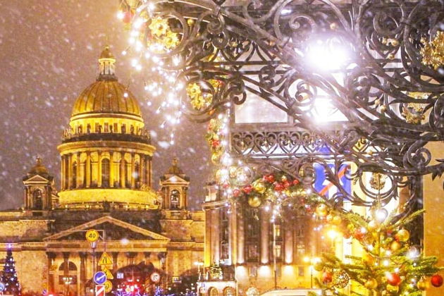 Фото к экскурсии Новогодняя ночь.  Большая экскурсия «Встречаем Новый год в Петербурге»