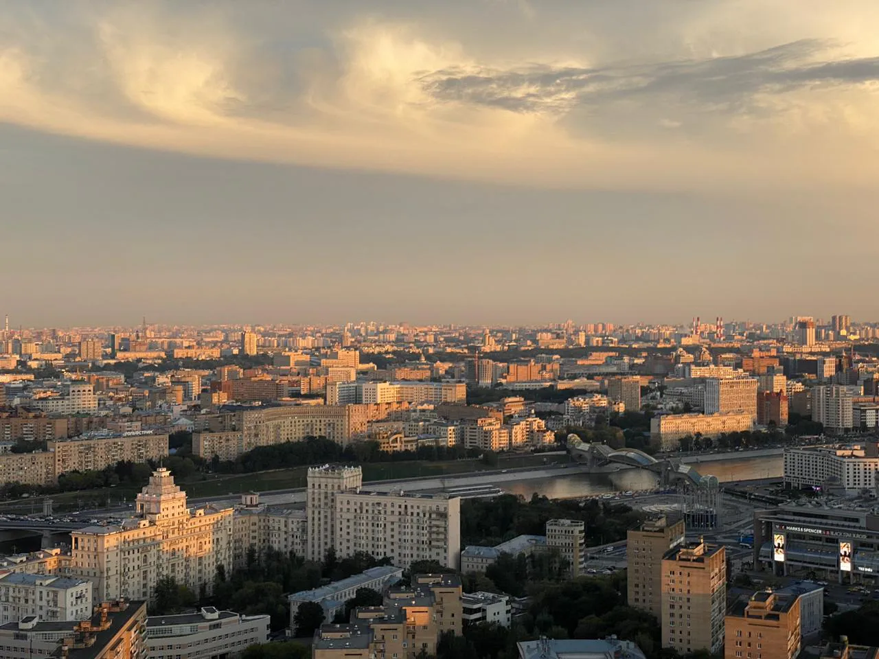 «Путешествие к звезде»: экскурсия к шпилю Сталинской высотки