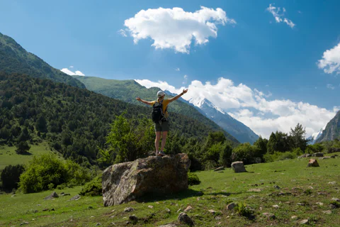 Небесный мост, Аламединское ущелье и центр отдыха Архар