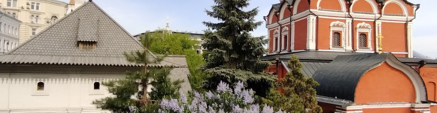 Многоликий Китай-город: деловой, торговый, храмовый