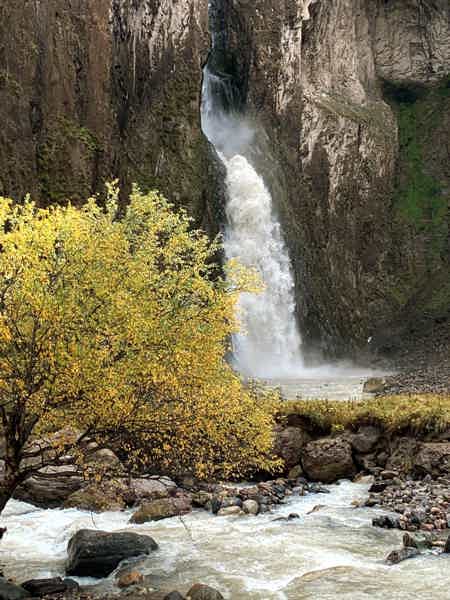 Джилы-Су: водопады, нарзанные ванны и каменные грибы - фото 4