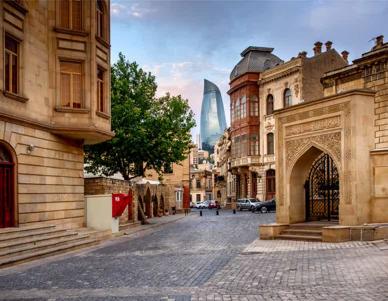 Обзорная прогулка по Баку - фото 6