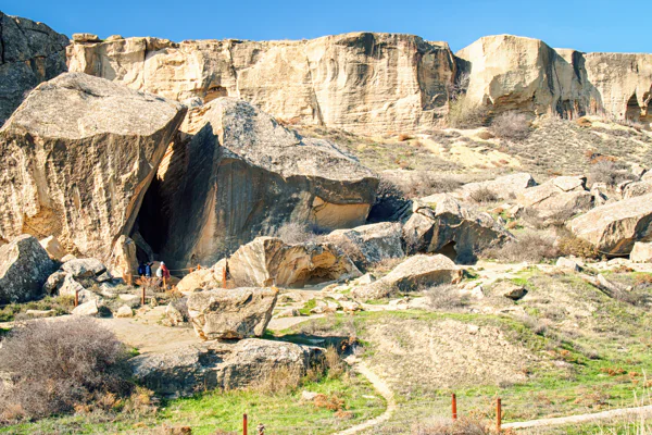 Gobustan and Mud Volcanoes — photo 3, Baku | Pokataem