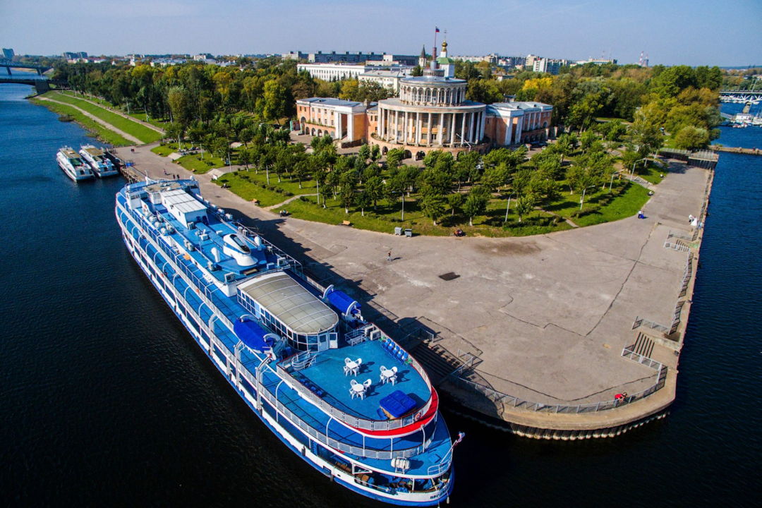«Тверь сквозь время»: пешеходная экскурсия по городу в мини-группе — фото 2