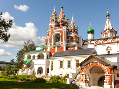 Экскурсия по Звенигороду с посещением Саввино-Сторожевского монастыря